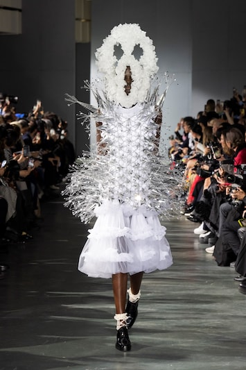 フィナーレ　ノワール　ssp メイ Noir Kei Ninomiya SS26 | Dazed