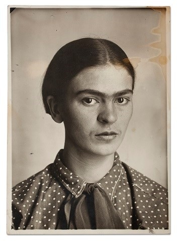 Frida Kahlo: Making Her Self Up 1