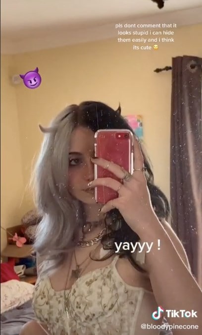 Horn hair e girl trend TikTok 3