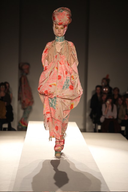 Fashion in Motion: KENZO &#169; V&amp;A Images 5