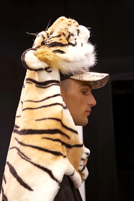 Image 0
