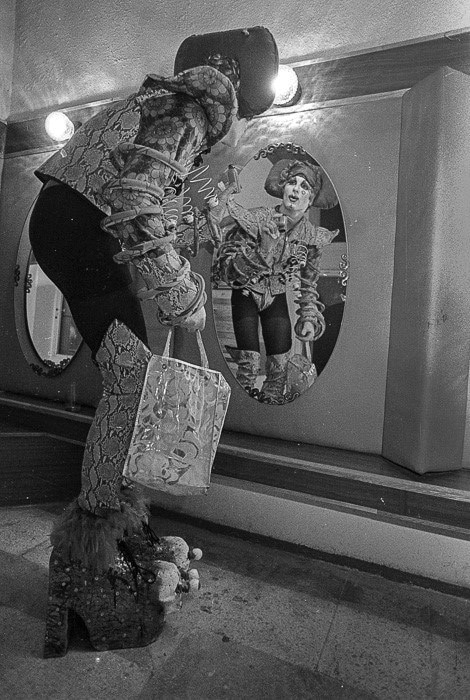 untamed fashion assembly Latvia avant-garde 90s fashion 16