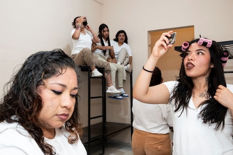 Chloe Kerleroux, Modulo 2