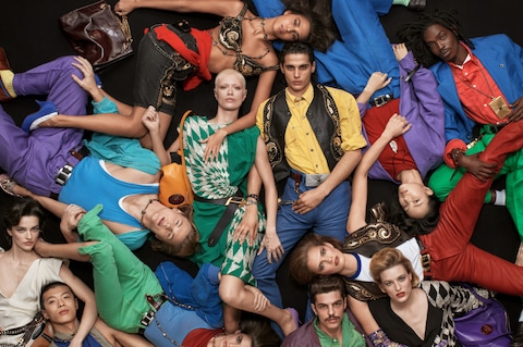 Versace_SS26_SM_PressOnly_NoLogo_1350x1080_3 (1)