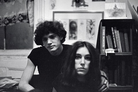 The story of the first photos taken of Patti Smith & Mapplethorpe