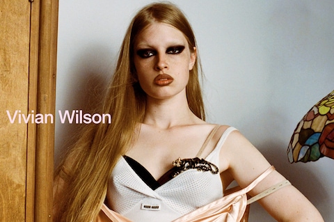 DC289_Covers_4x5_RGB_VIVIAN