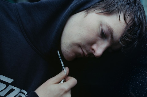 DC290_S06_SoundOn_ChanelBeads_KendalWalker_02