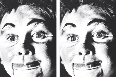 DC291_CB2_BarbaraKruger_Archive_03