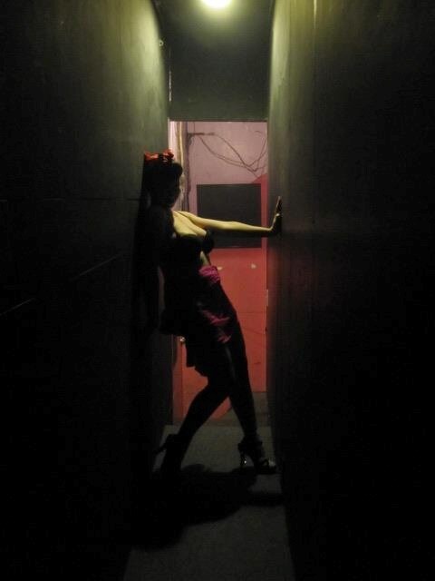 Elizabeth Dunn (Dahlia Decay) In Hallway