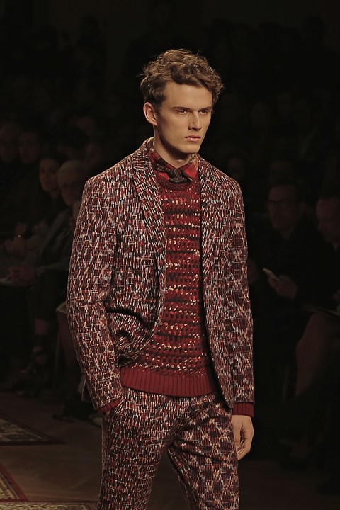 Missoni Red Knitted Suit Milan AW15
