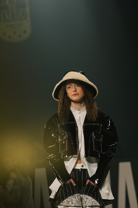 VFiles: Julia Seemann AW15 Womenswear hat jacket