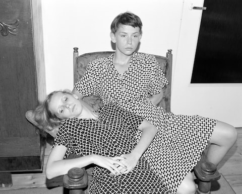 These photographers take better family portraits than you | Dazed