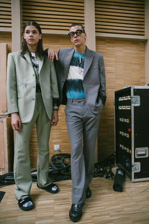 STATEMENT TIZANO OFF WHITE Suit (FINAL SALE). (IN STORE) main image 1