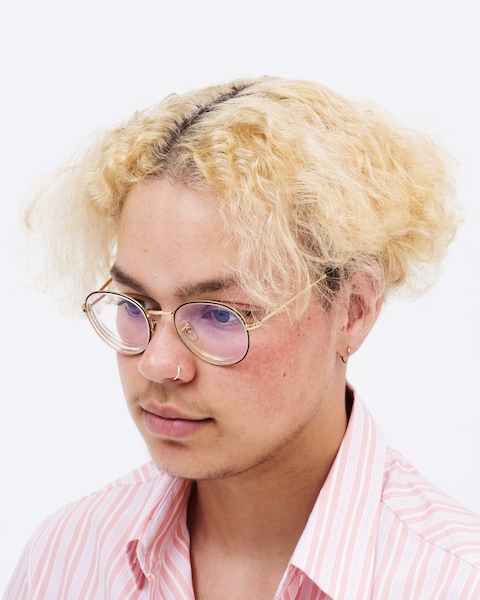 trans male beauty nikola lamburov 