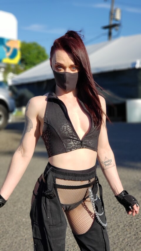 Lucky Devil Lounge strip club drive-thru 10 10