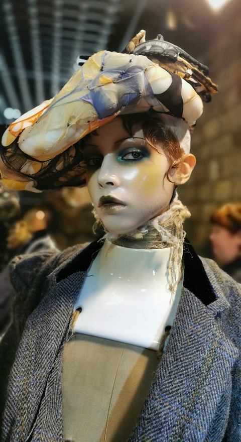 Best John Galliano for Margiela Beauty Looks 32
