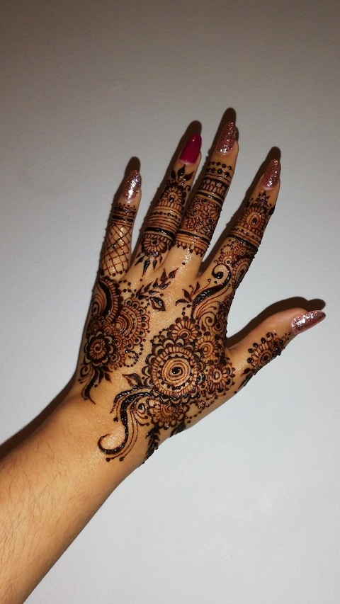 Huq That, Henna Collective 40