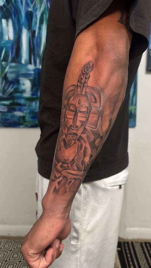 AFRODERM tattoo convention Black skin 42