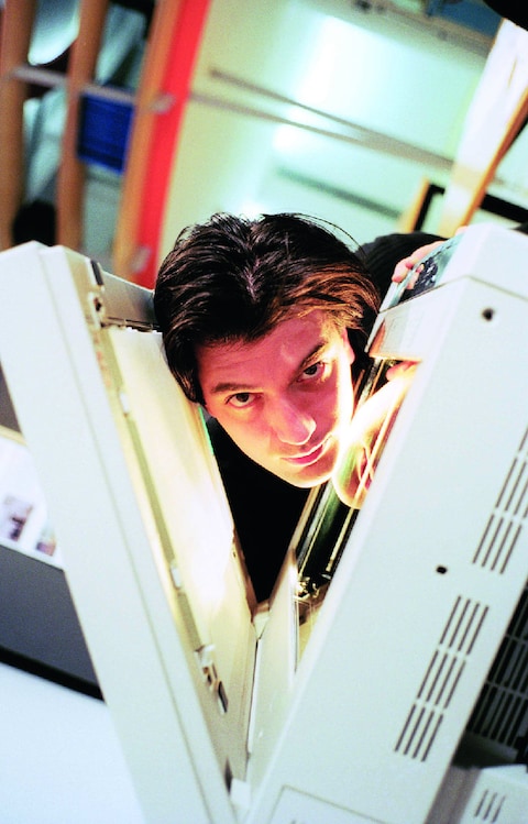 COPY SHOP, 2001