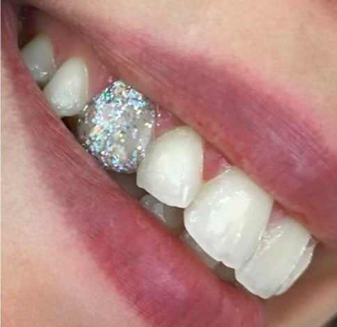 Lisa Michalik grills teeth makeup artist sfx 5