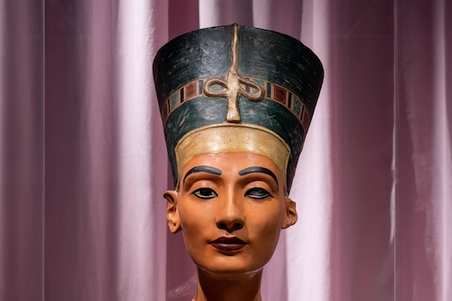 The Cult of Beauty Exhibition | Dazed