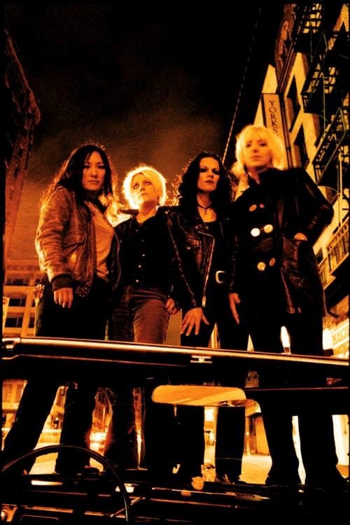 Riotgrrl L7 11