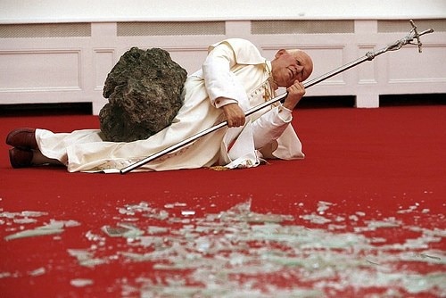 Maurizio Cattelan’s “La Nona Ora”