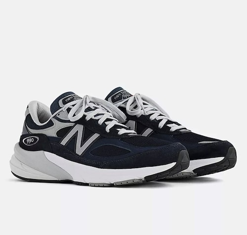 Made in USA 990v6 – Navy with white