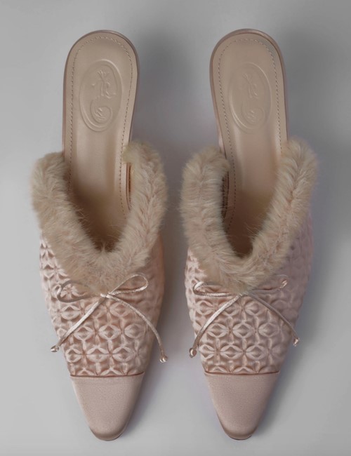 Fur kitten heels from the future