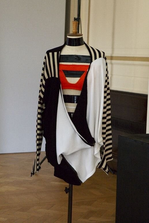 Image 0