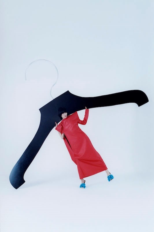 Pull Letter Supermodels Ceramic Objet d&#39;Art 11