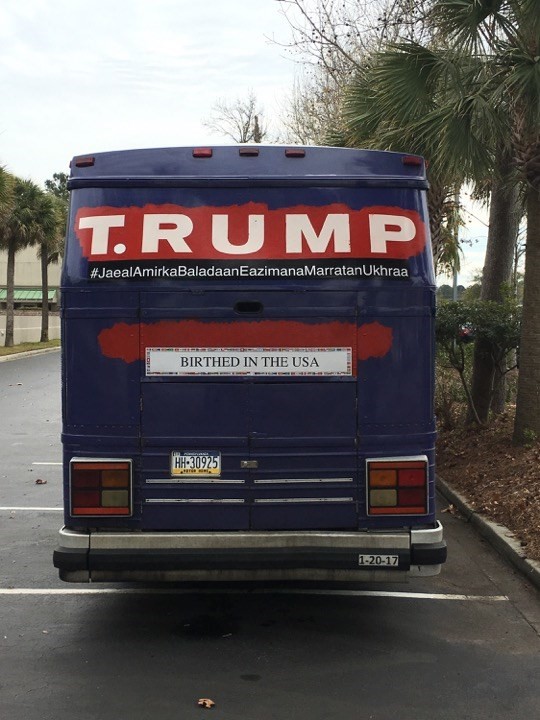 Trump bus