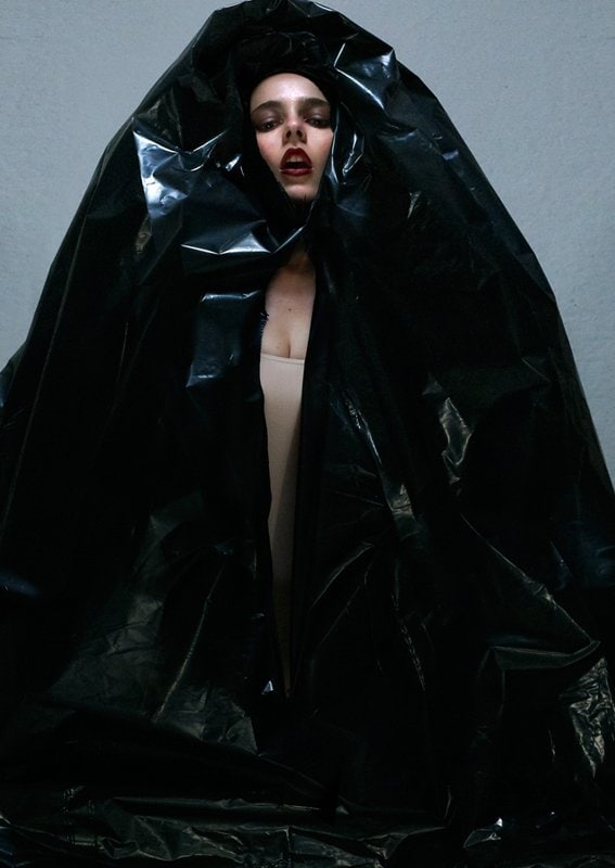 Image 0