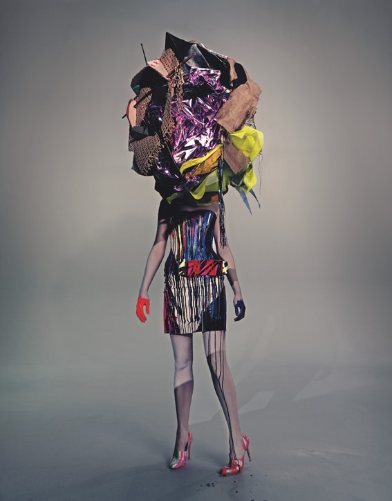 Artist Simon Periton. Designer Giles Deacon 7