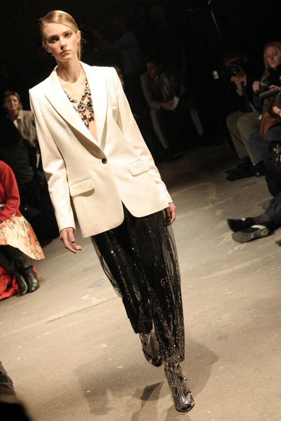 Image 0