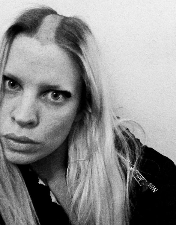 Linnea Sjoberg Salong Flyttkartong 11