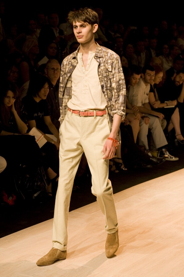 Image 0