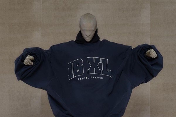 Vetements’ 16-XL collection is a last ditch attempt to prevent quiet ...