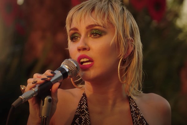 From ‘Zombie’ to ‘Jolene’, Miley Cyrus is the queen of cover songs | Dazed