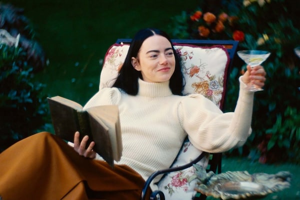 Bibliotherapy: Can reading help treat your depression?