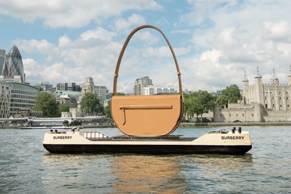A giant Burberry bag has been spotted on the Thames