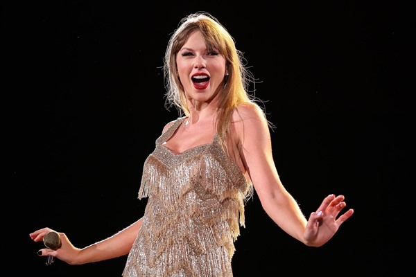 Ask An Expert Could Taylor Swift Really Impact The 2024 Election Dazed   1365306 