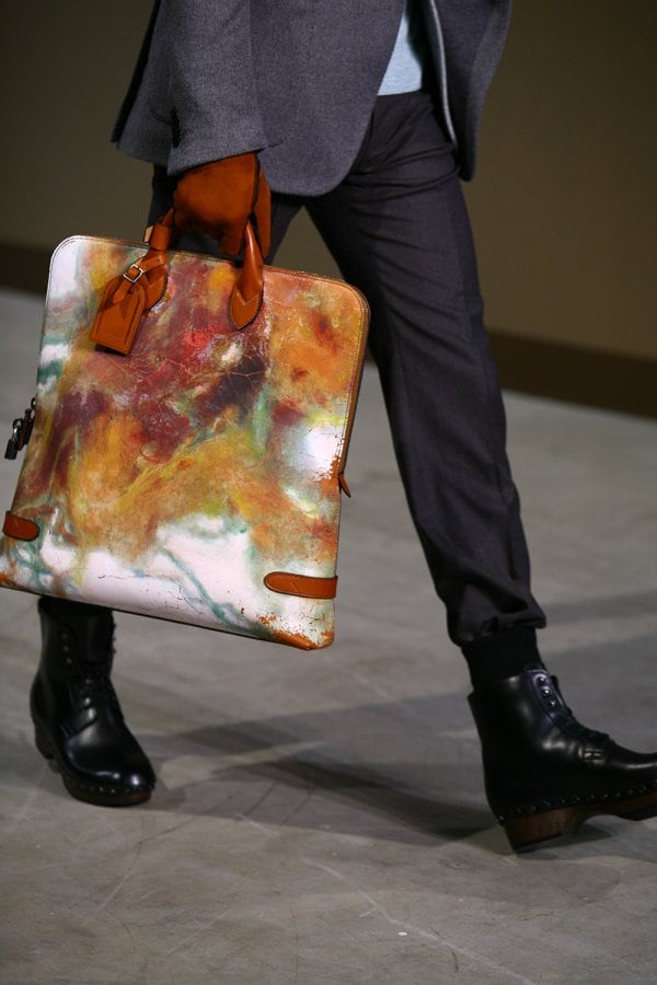 Image 0