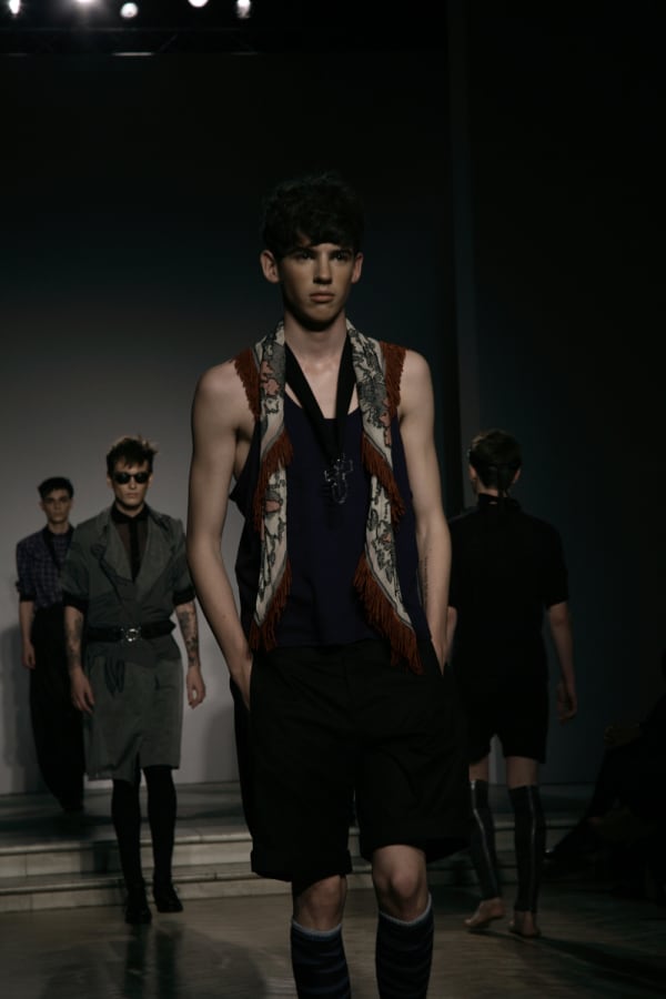 Image 0