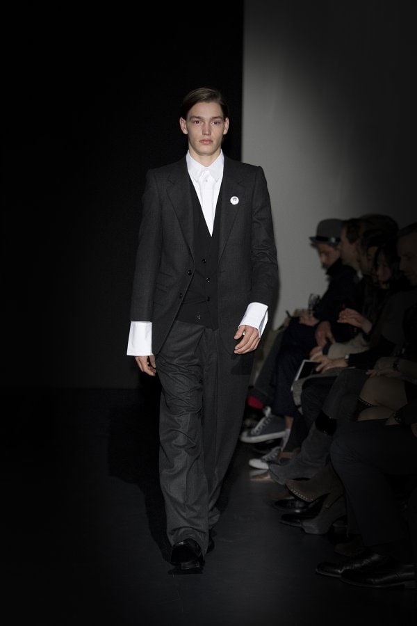 Image 0