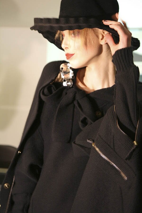 Image 0