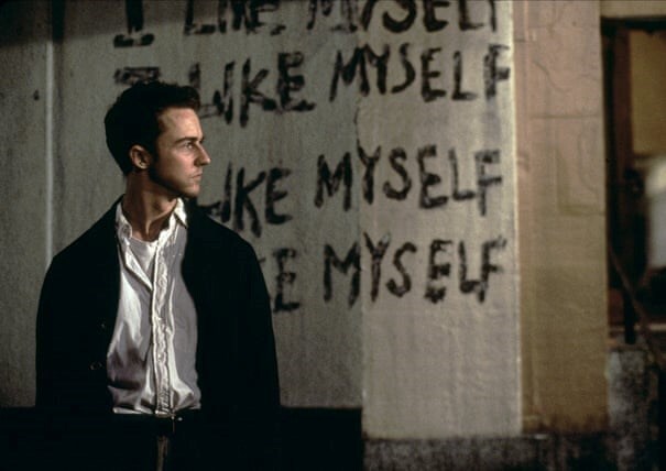 Fight Club style David Fincher Brad Pitt 2