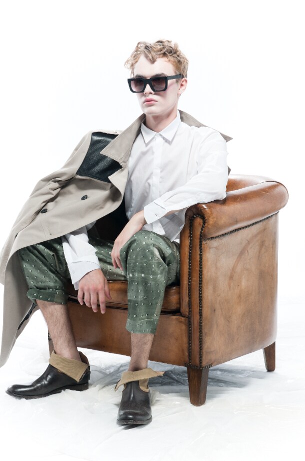 Shirt - Empire's Union, Trousers - 10A, Shoes - Sh 1
