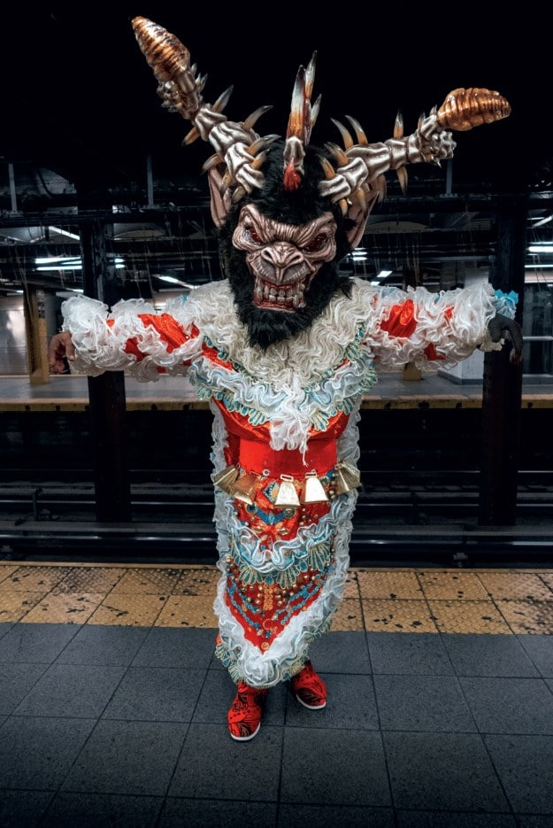 Halloween costumes 2023 New York City NYC party subway 21