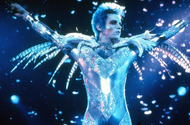 Velvet Goldmine Todd Haynes Bowie Iggy Pop Christian Bale 15